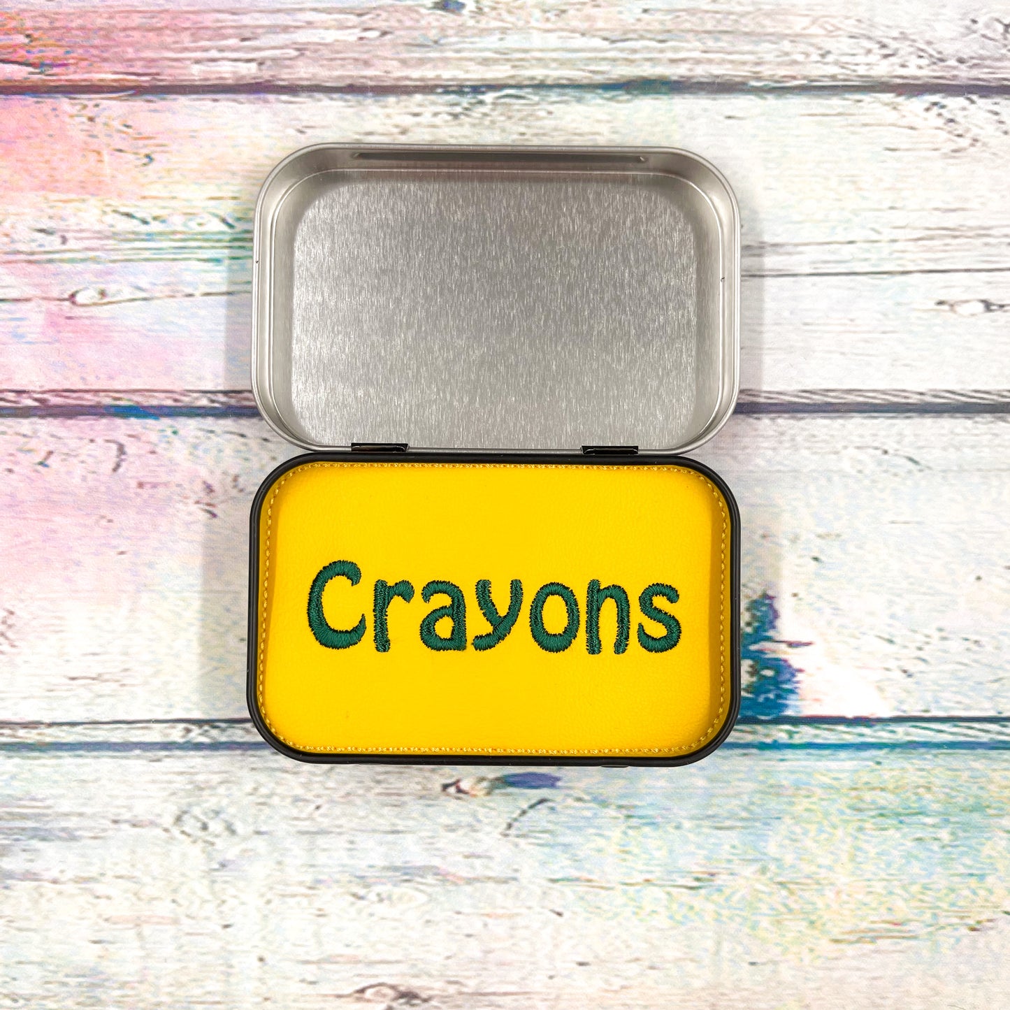 Crayons Tin Play Set