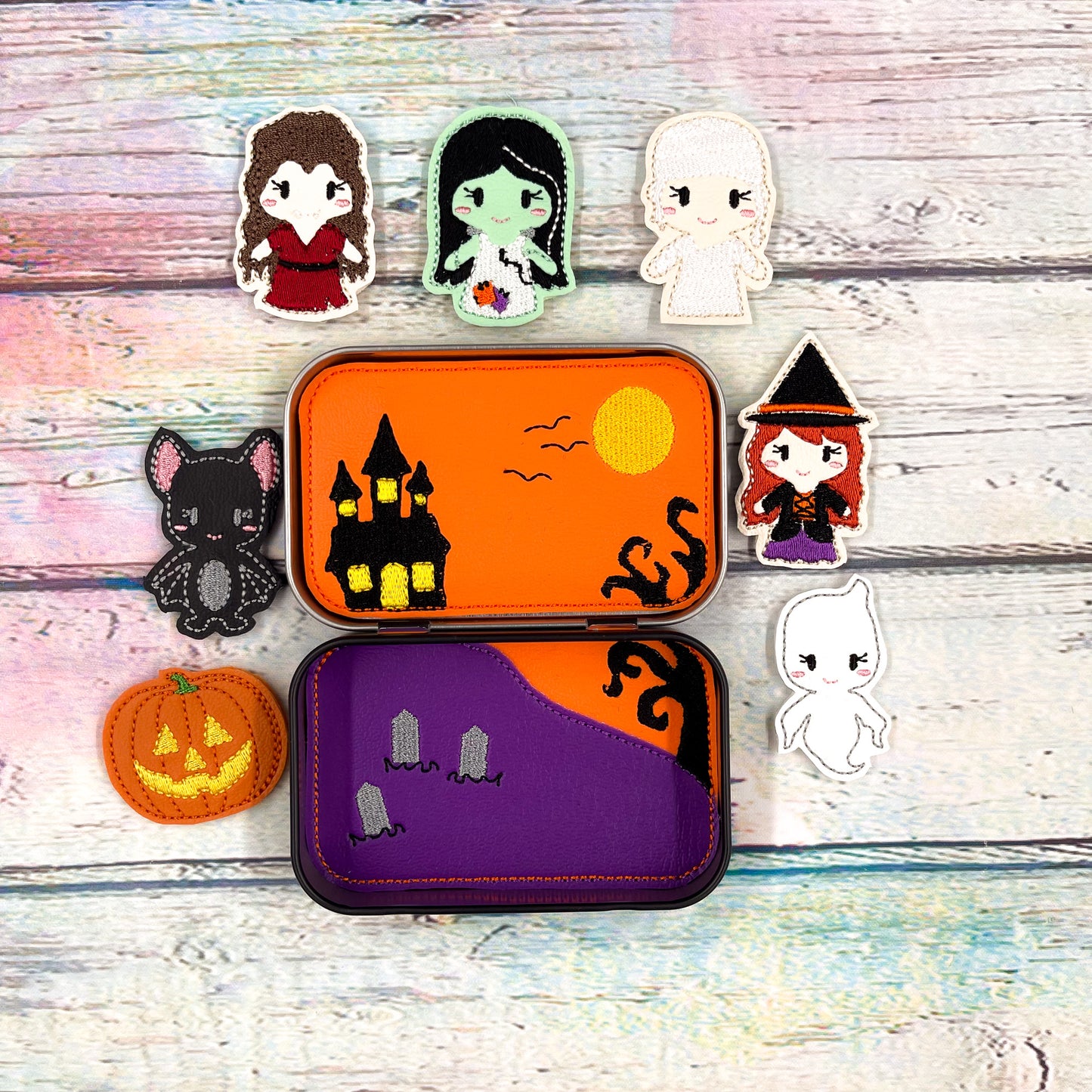 Haunted Halloween Tin Play Set