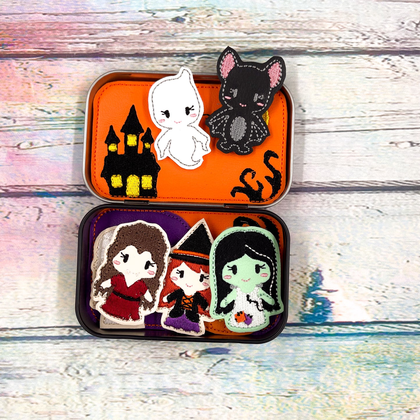 Haunted Halloween Tin Play Set