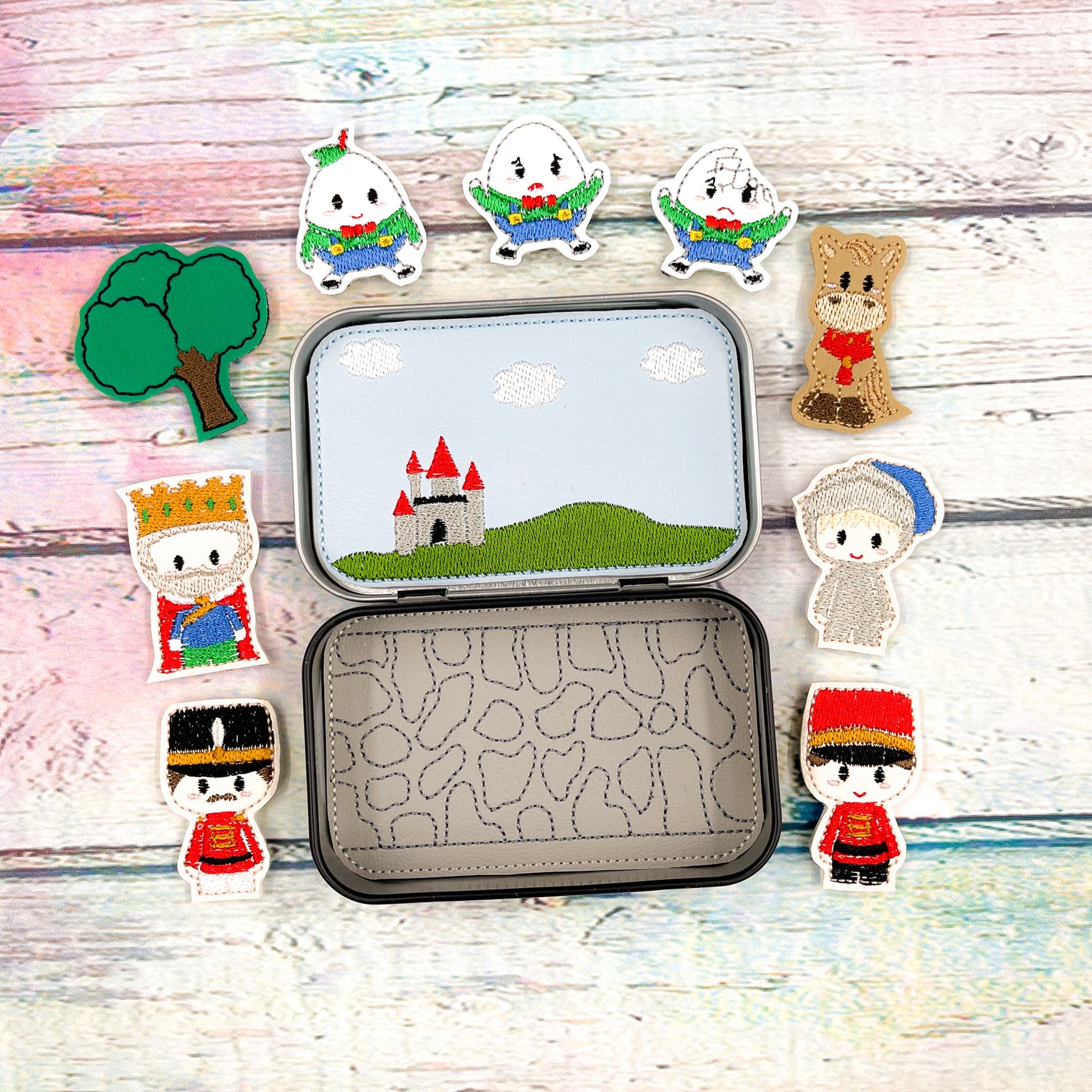 Humpty Dumpty Tin Play Set