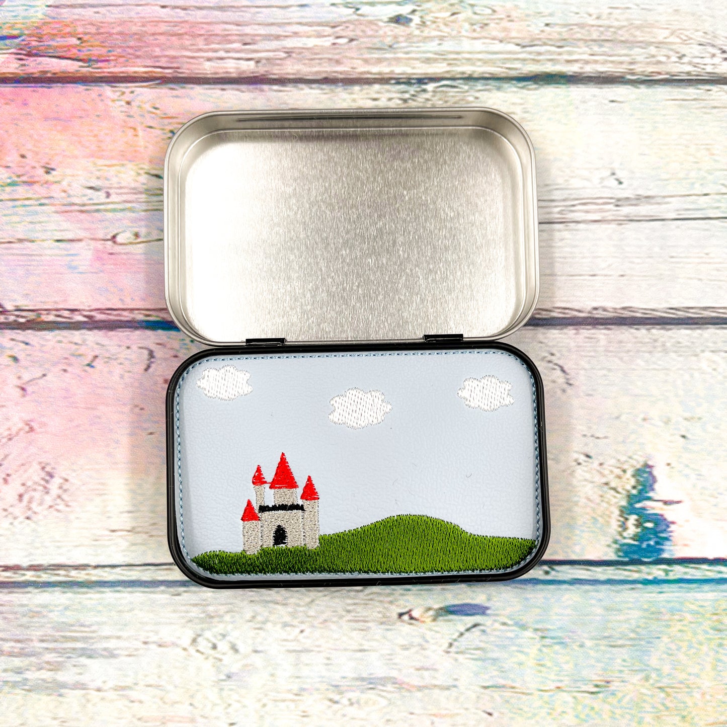 Humpty Dumpty Tin Play Set