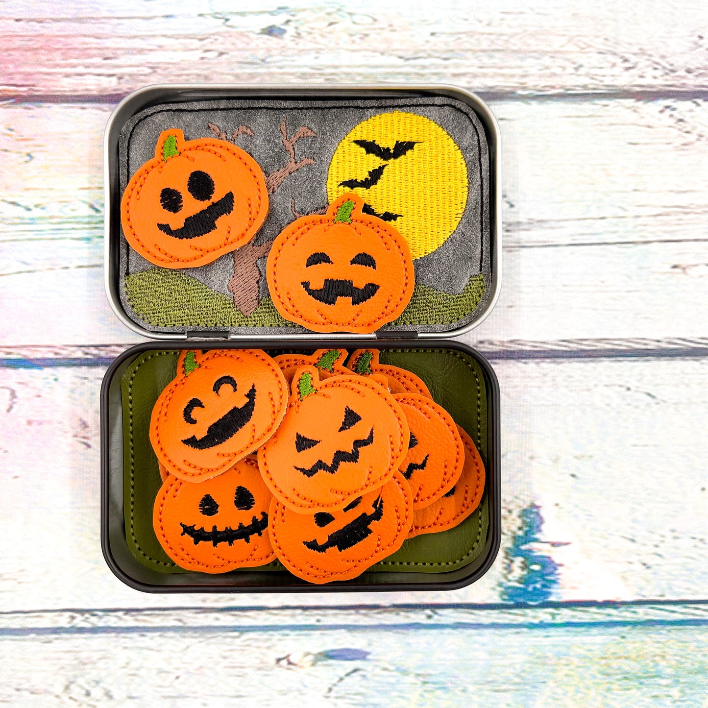 Jack-O-Lantern Tin Play Set