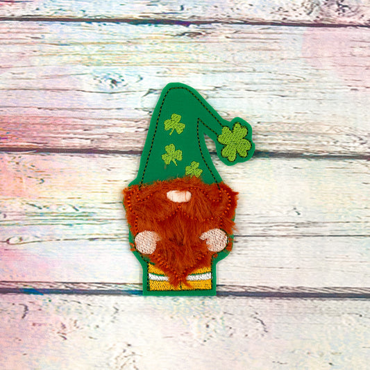 St. Patrick's Day Gnome 2 Finger Puppet