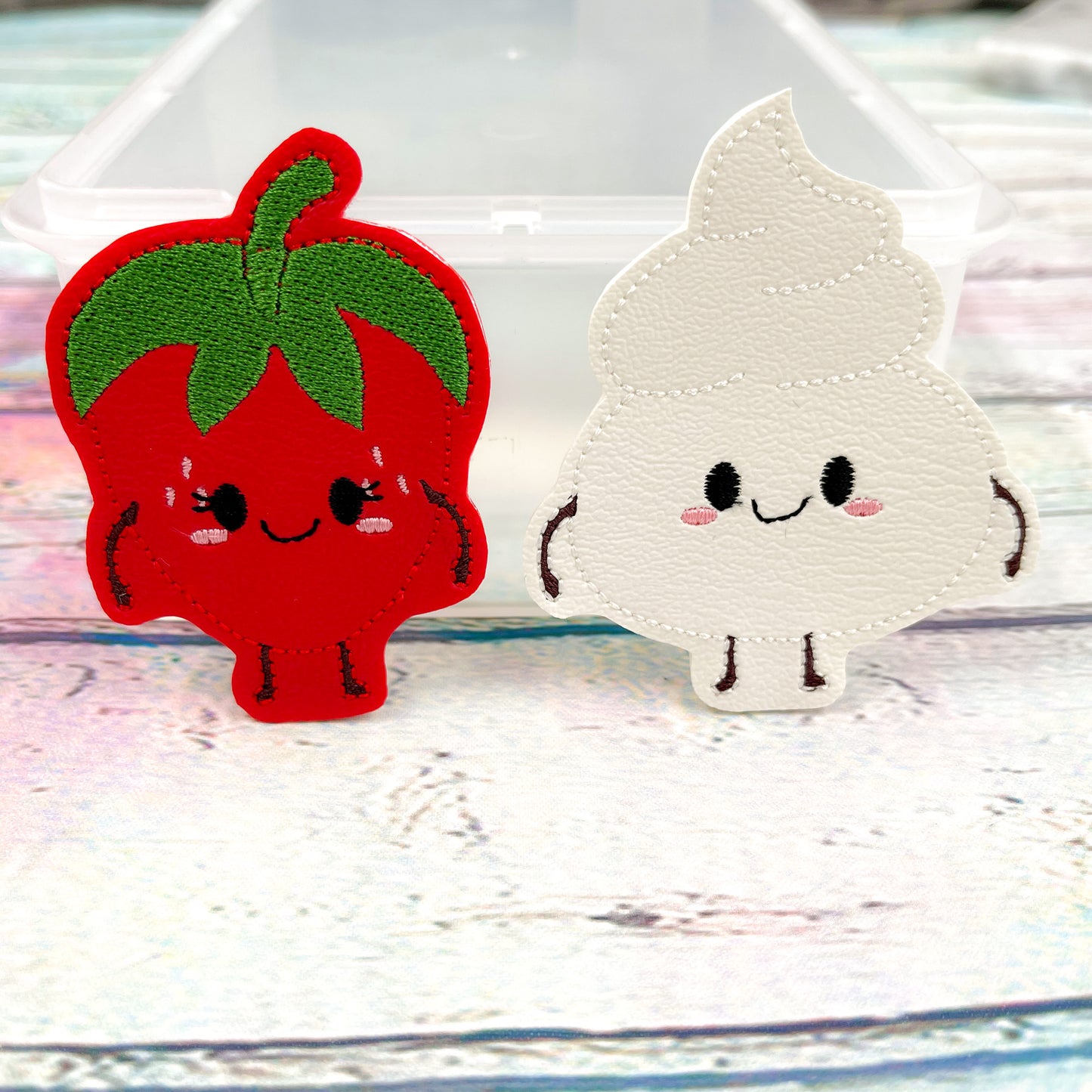 Strawberry and Cream Perfect Pairs Finger Puppet Set