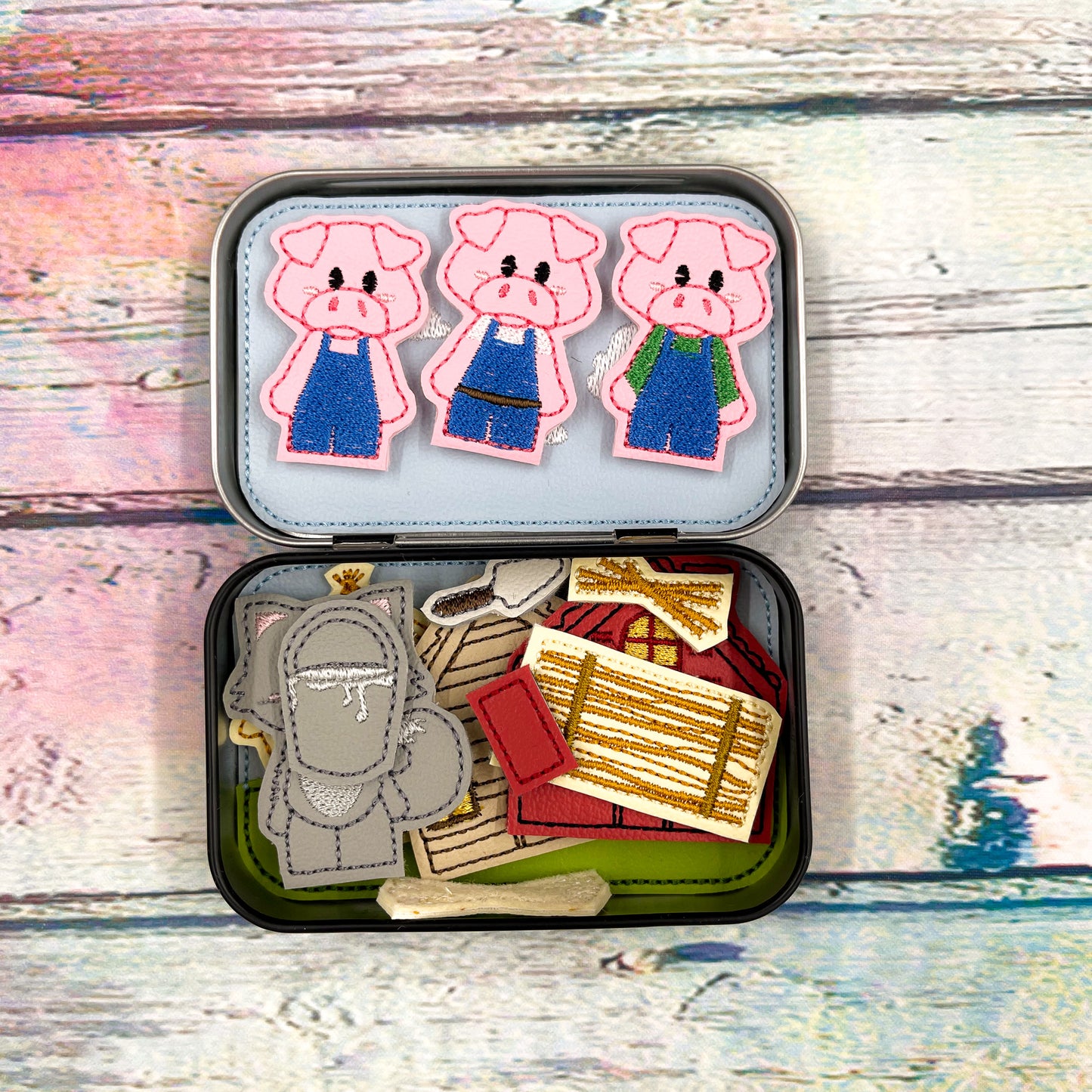 Three Little Pigs Tin Play Set
