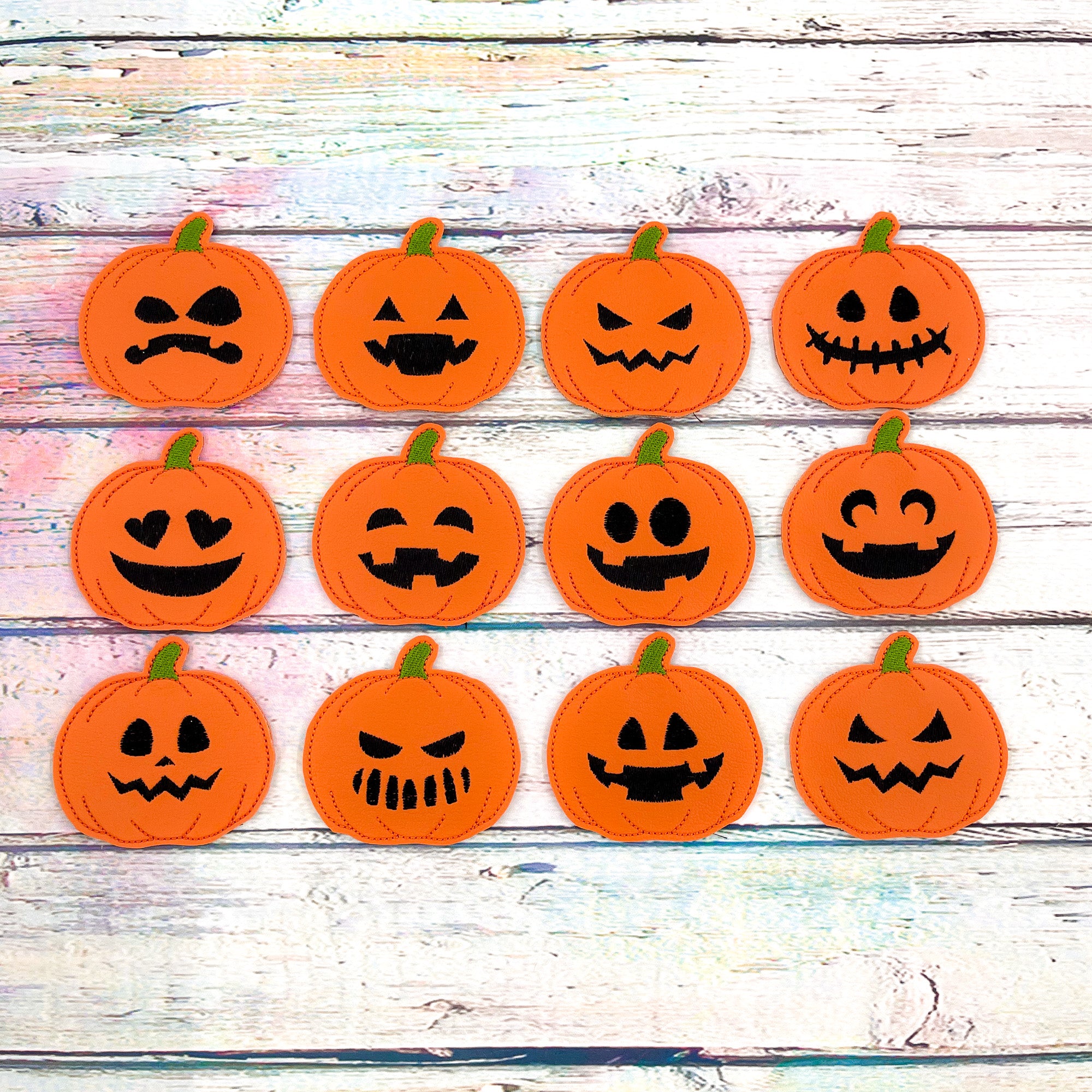 Pumpkin finger puppets deals